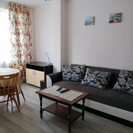 Апартамент White Home-apartament Бургас