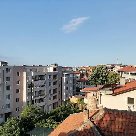 White Home-apartament Daire *