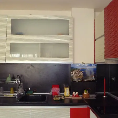 White Home-apartament Appartement Burgas