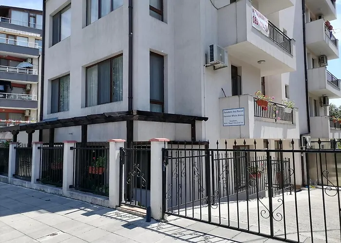 Апартамент White Home-apartament Бургас