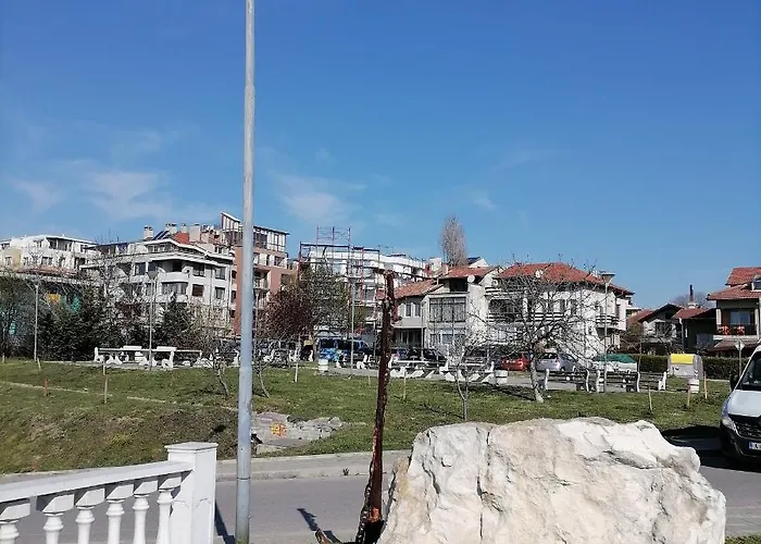 Апартамент White Home-apartament