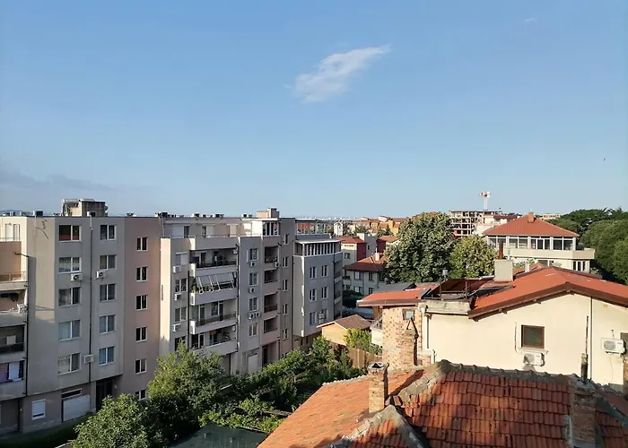 White Home-apartament Апартамент *