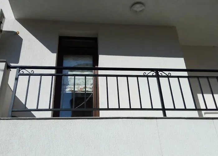 White Home-apartament *