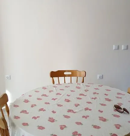 Apartmán White Home-apartament *